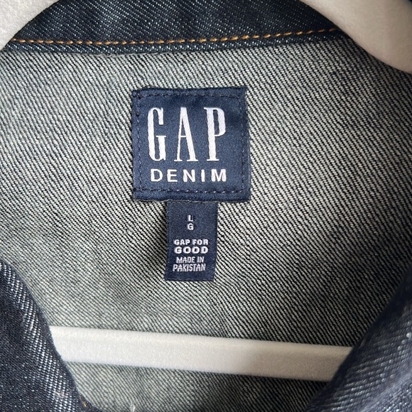 GAP Men's Dark Indigo Denim Jacket - Picture 3 of 9